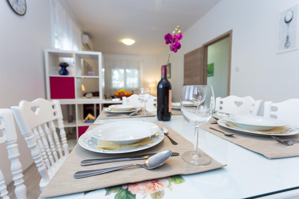Apartment Perunika Zadar Eksteriør bilde