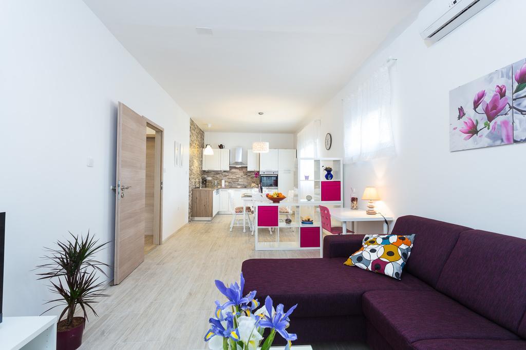Apartment Perunika Zadar Eksteriør bilde