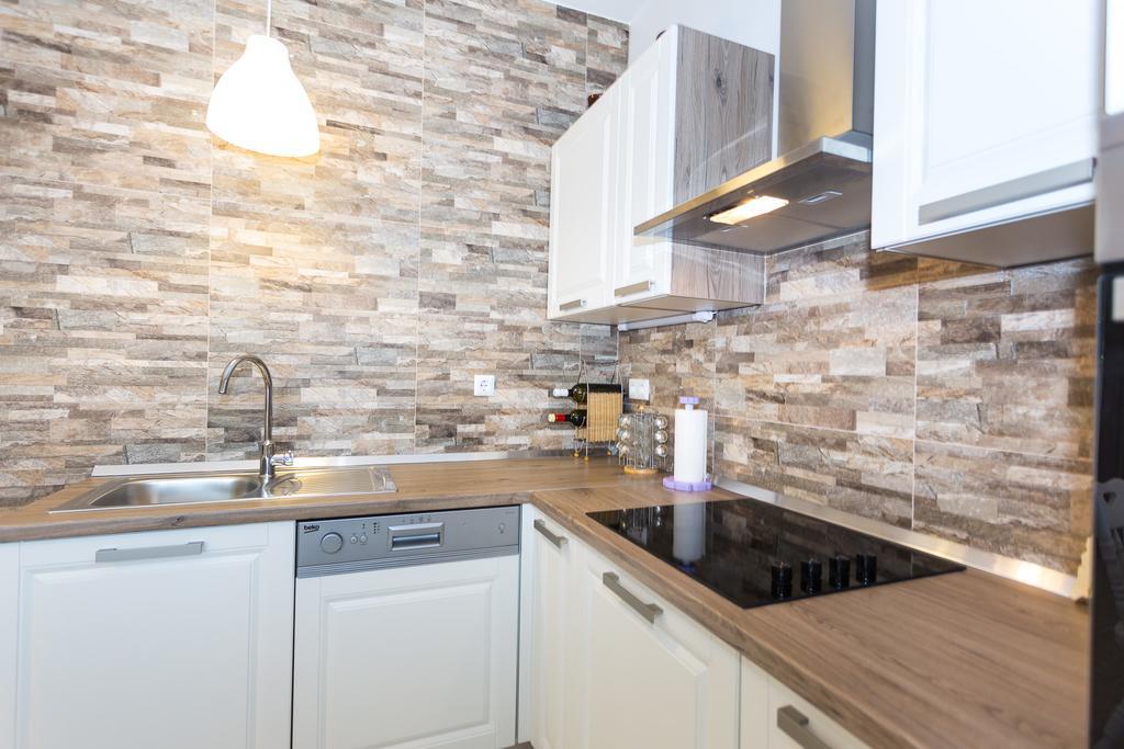 Apartment Perunika Zadar Eksteriør bilde